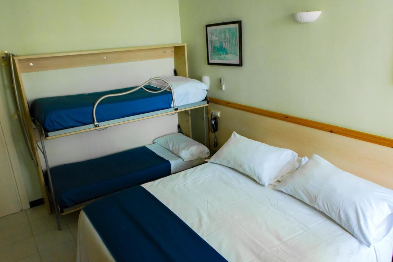 Hotel Delle Mimose Diano Marina Eksteriør billede