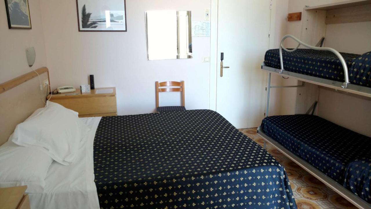 Hotel Delle Mimose Diano Marina Eksteriør billede