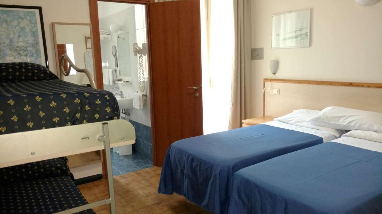 Hotel Delle Mimose Diano Marina Eksteriør billede