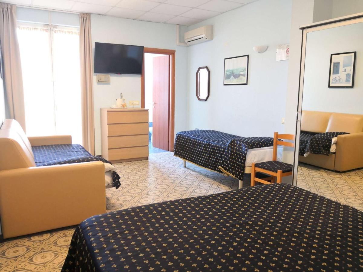 Hotel Delle Mimose Diano Marina Eksteriør billede