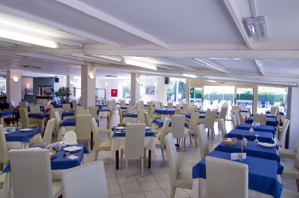 Hotel Delle Mimose Diano Marina Eksteriør billede