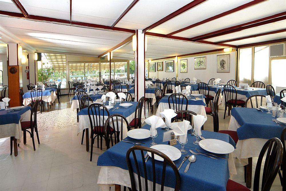 Hotel Delle Mimose Diano Marina Restaurant billede