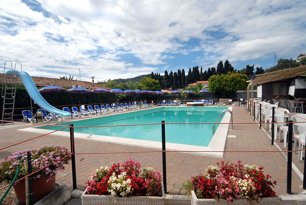 Hotel Delle Mimose Diano Marina Eksteriør billede