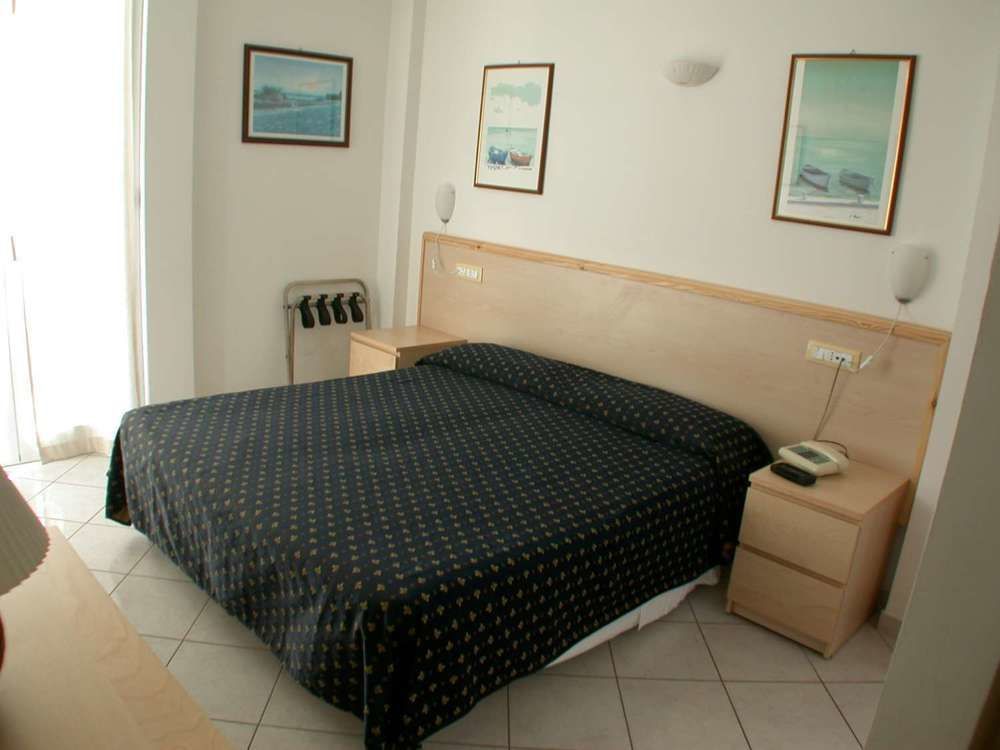 Hotel Delle Mimose Diano Marina Eksteriør billede